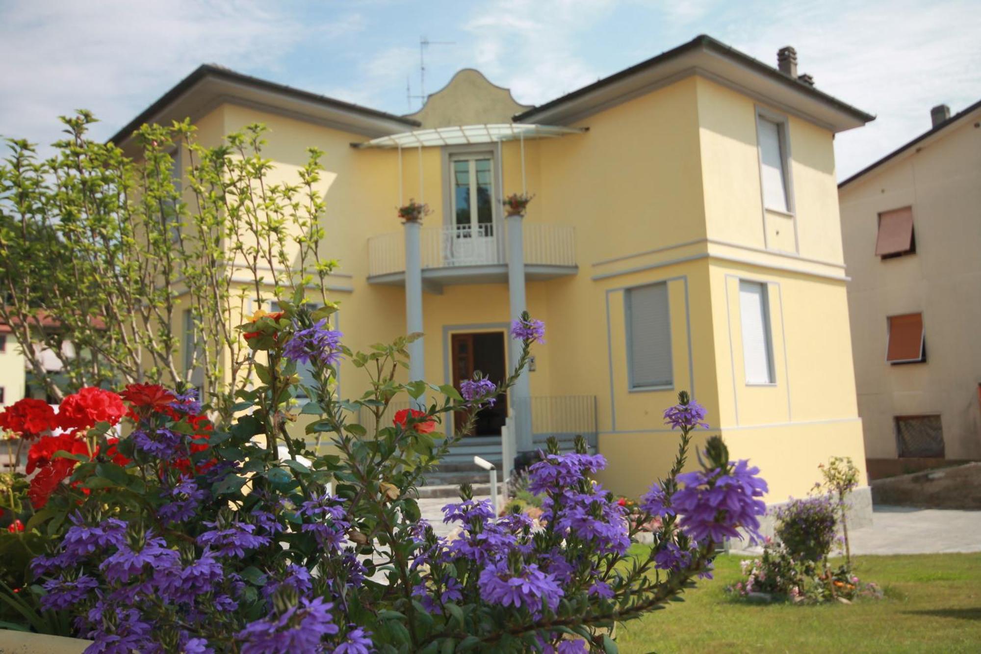 Affittacamere Bel Sole Borghetto di Vara Luaran gambar